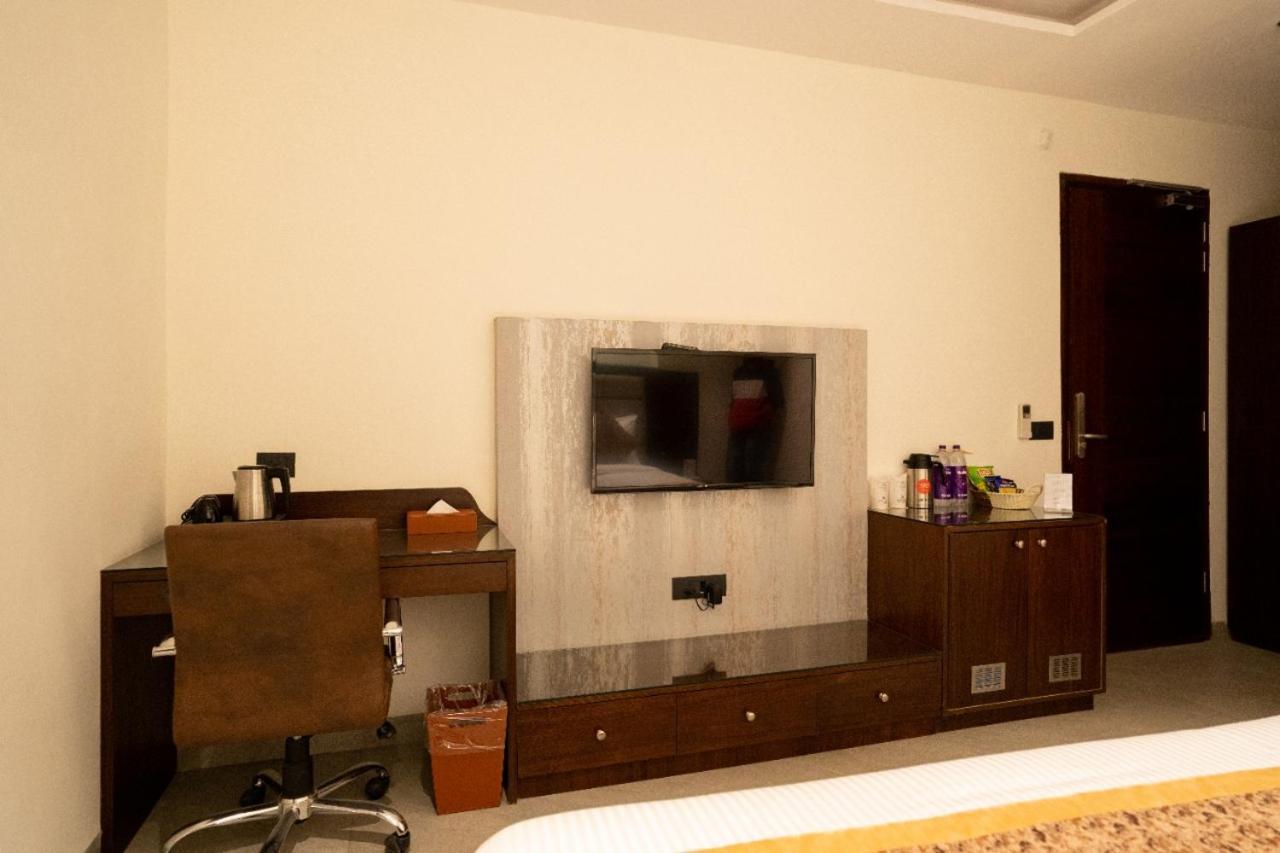 Hotel Smily Ludhiana Luaran gambar