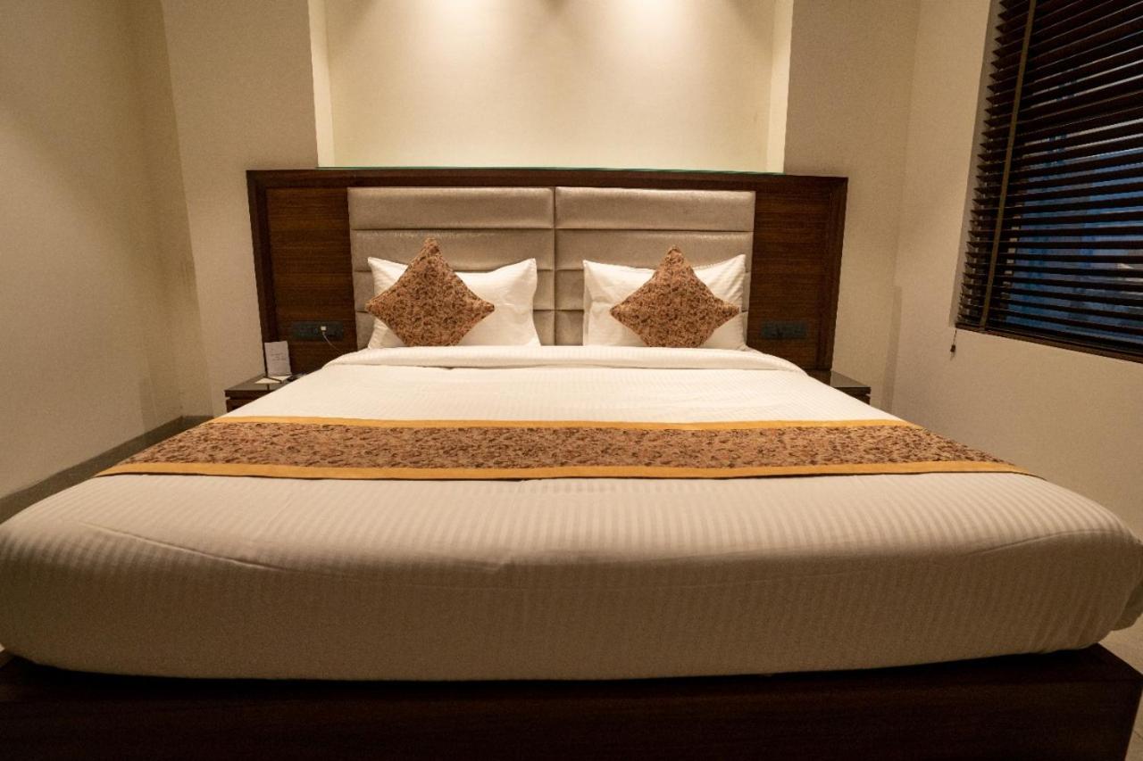 Hotel Smily Ludhiana Luaran gambar